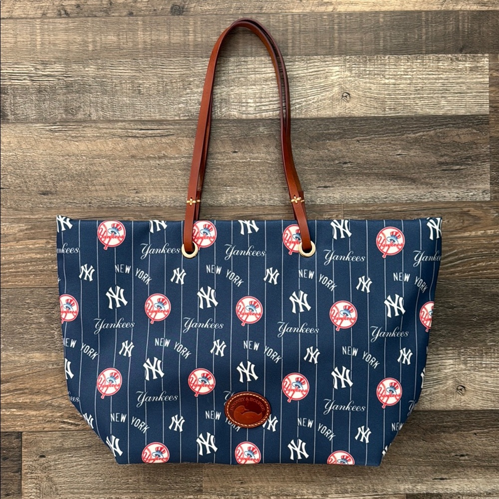 Dooney & Bourke New York Yankees Tote Bag